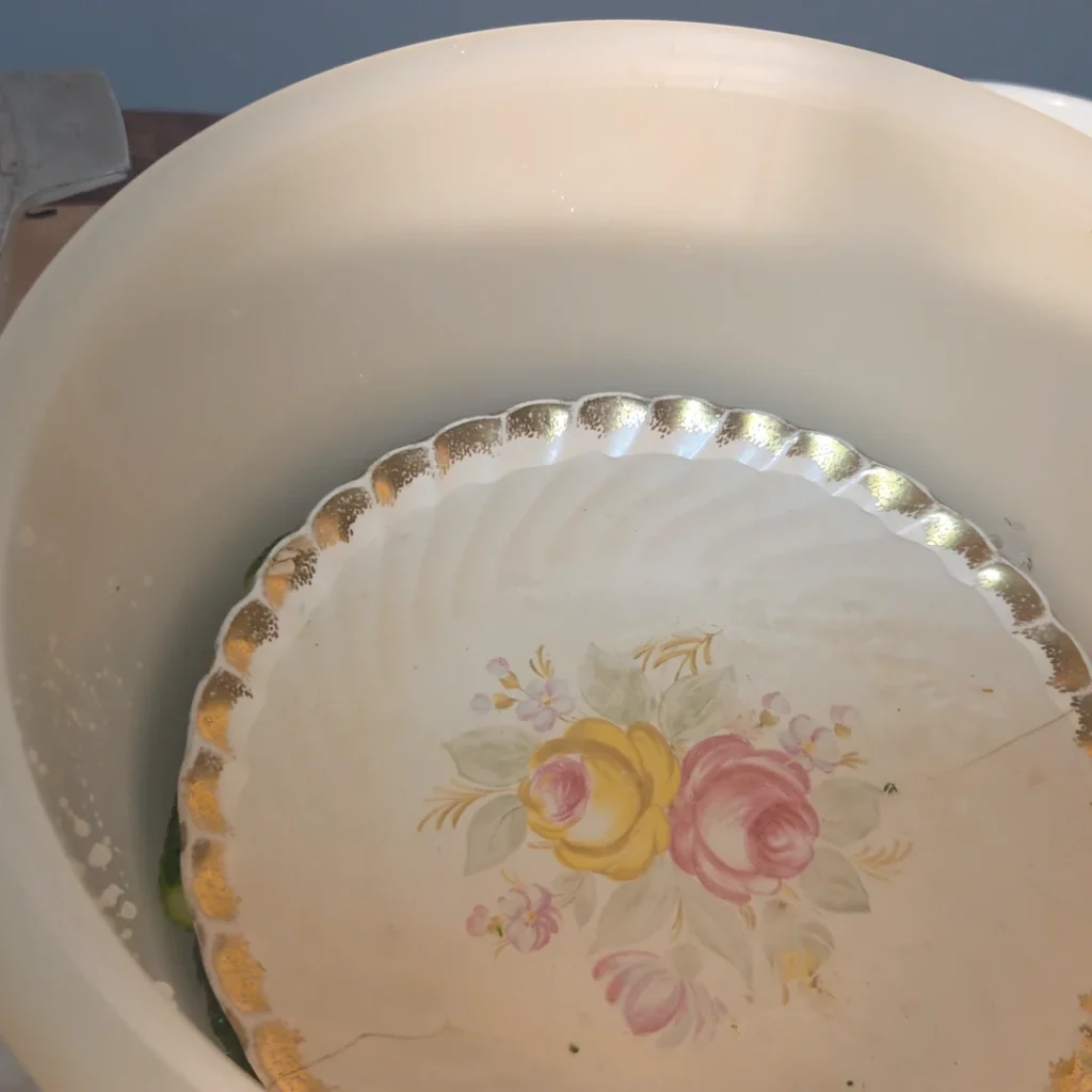 Using a bowl to weigh the cucumbers down
