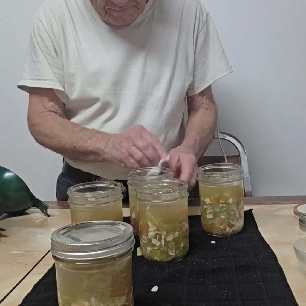 Cleaning the jar  rims