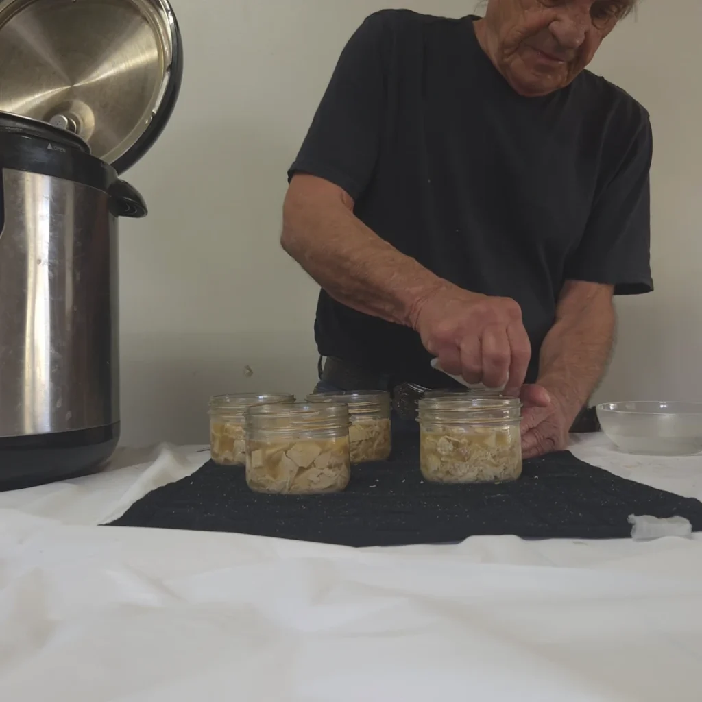 Wiping the jar rims